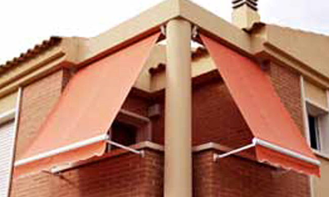 Retractable Awnings sol - MCA